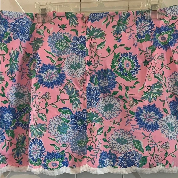 Lilly Pulitzer Pink Skort with Blue Floral Design - Picture 6 of 6
